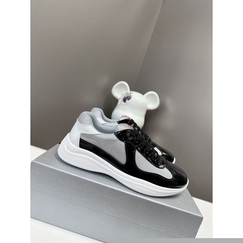 Pra*a casual shoes